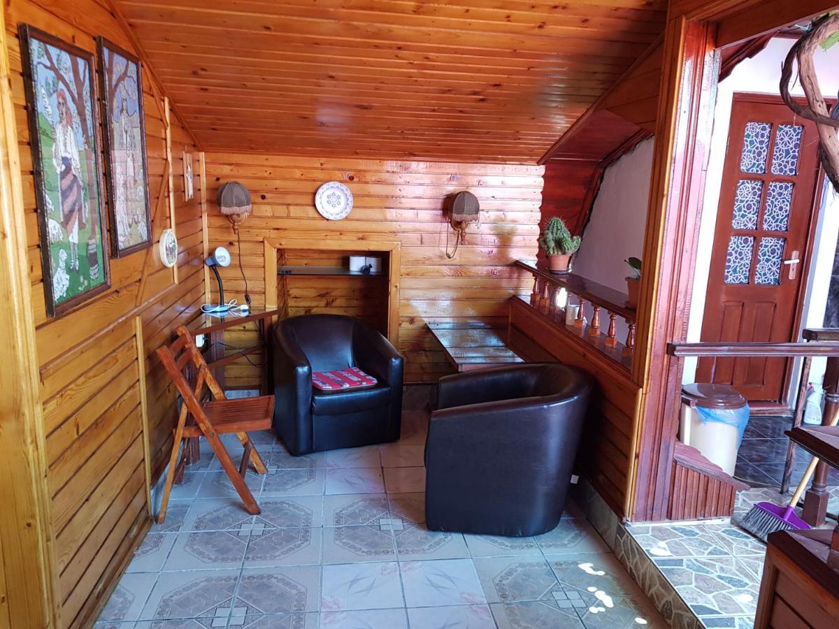 Casa Simona Hotel Două Mai Exterior foto