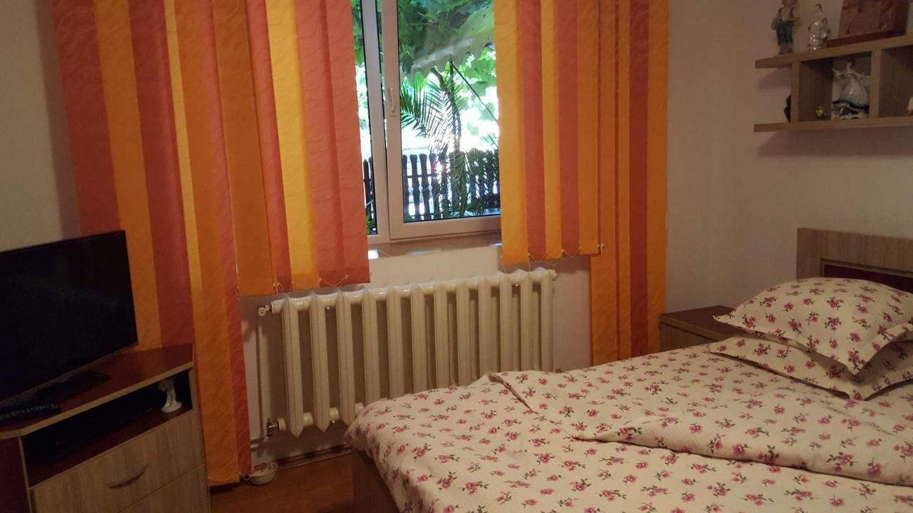 Casa Simona Hotel Două Mai Exterior foto